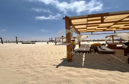 Chalet - 2 Bedrooms - 2 Bathrooms for sale in Seashore - Ras Al Hekma - North Coast