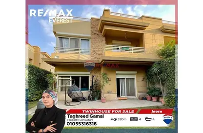 Townhouse - 4 Bedrooms - 4 Bathrooms for sale in Jeera - 13th District - Sheikh Zayed City - Giza