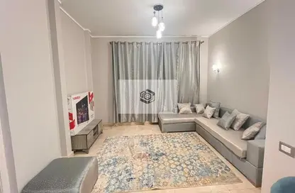 Apartment - 1 Bathroom for rent in Palm Hills Village Gate - South Investors Area - New Cairo City - Cairo