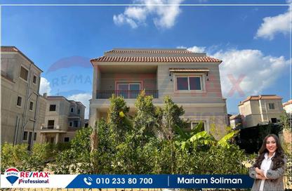 Villa - 7 Bedrooms - 7 Bathrooms for sale in Al Shohada Square St. - Smouha - Hay Sharq - Alexandria