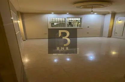 Duplex - 7 Bedrooms - 5 Bathrooms for sale in Mostashareen - North Investors Area - New Cairo City - Cairo