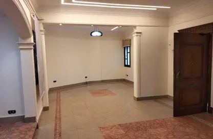 Apartment - 2 Bedrooms - 2 Bathrooms for rent in Al Mesaha St. - Dokki - Giza