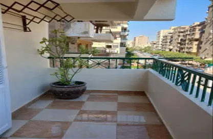 Apartment - 2 Bedrooms - 1 Bathroom for rent in Nasr City - Cairo