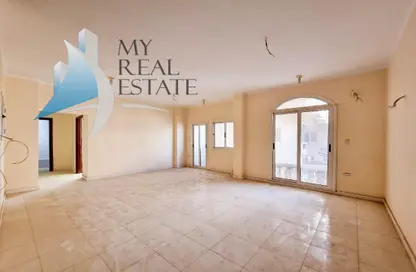 Apartment - 2 Bedrooms - 1 Bathroom for sale in Magawish - Hurghada - Red Sea