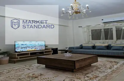 Apartment - 3 Bedrooms - 2 Bathrooms for sale in Shooting Club Street - Dokki - Giza