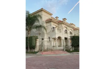 Twin House - 4 Bedrooms - 4 Bathrooms for sale in Al Patio 4 - El Patio - El Shorouk Compounds - Shorouk City - Cairo