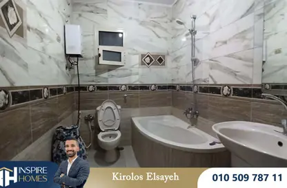 Apartment - 3 Bedrooms - 2 Bathrooms for rent in El Shatby - Hay Wasat - Alexandria