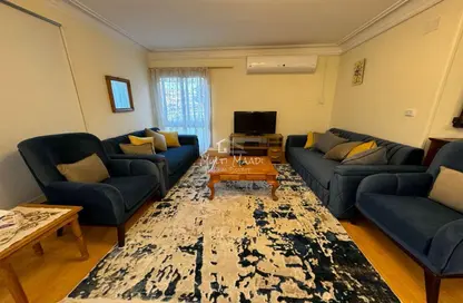 Apartment - 3 Bedrooms - 2 Bathrooms for rent in Sarayat Al Maadi - Hay El Maadi - Cairo