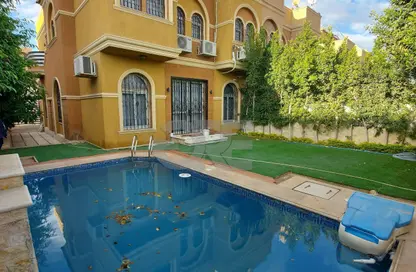 Twin House - 4 Bedrooms - 5 Bathrooms for rent in West Gate - 6 October Compounds - 6 October City - Giza