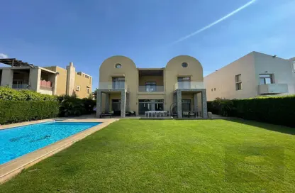 Villa - 4 Bedrooms - 3 Bathrooms for sale in V Levels - Sheikh Zayed Compounds - Sheikh Zayed City - Giza