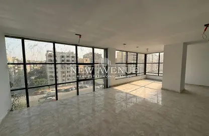 Office Space - Studio - 3 Bathrooms for rent in Beirut St. - Al Gamea Square - Heliopolis - Masr El Gedida - Cairo