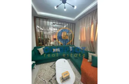 Apartment - 3 Bedrooms - 2 Bathrooms for sale in 5th District - Sheikh Zayed City - Giza