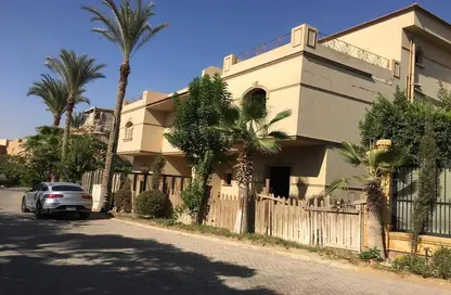 Villa - 4 Bedrooms - 4 Bathrooms for sale in Moon Valley - South Investors Area - New Cairo City - Cairo