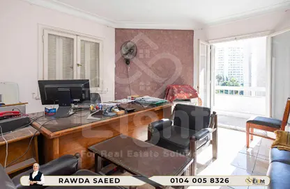 Apartment - 2 Bedrooms - 2 Bathrooms for sale in Smouha Square - Smouha - Hay Sharq - Alexandria