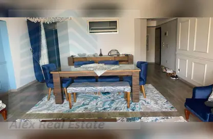 Apartment - 3 Bedrooms - 1 Bathroom for rent in Omar Lotfy St. - Ibrahimia - Hay Wasat - Alexandria