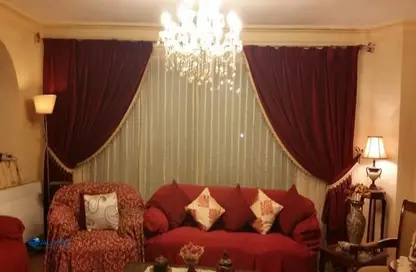 Apartment - 3 Bedrooms - 2 Bathrooms for sale in Ezz Al Din Taha St. - 1st Zone - Nasr City - Cairo