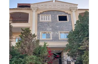 Duplex - 4 Bedrooms - 3 Bathrooms for sale in Al Narges 1 - Al Narges - New Cairo City - Cairo