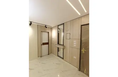 Apartment - 3 Bedrooms - 2 Bathrooms for sale in Gate 1 - Khofo - Hadayek El Ahram - Giza