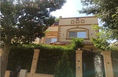 Villa - 5 Bedrooms - 5 Bathrooms for sale in Zizinia Gardens - Ext North Inves Area - New Cairo City - Cairo