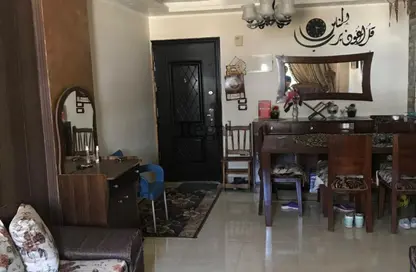 Apartment - 3 Bedrooms - 2 Bathrooms for sale in Schools Road - Al Hadaba Al Wosta - Mokattam - Cairo