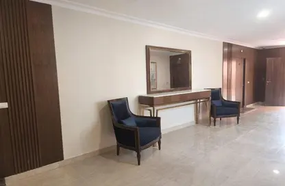 Apartment - 2 Bedrooms - 2 Bathrooms for sale in Al Nasr Road - 6th Zone - Nasr City - Cairo