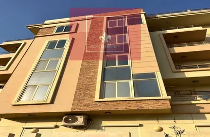 Apartment - 3 Bedrooms - 3 Bathrooms for sale in South Lotus - El Lotus - New Cairo City - Cairo