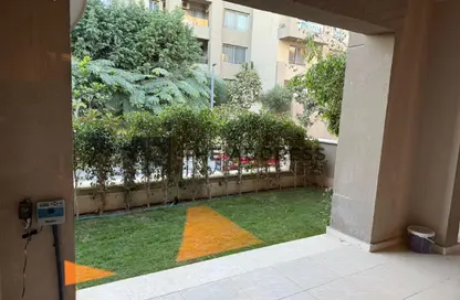 Apartment - 2 Bedrooms - 2 Bathrooms for sale in Palm Hills Village Gate - South Investors Area - New Cairo City - Cairo