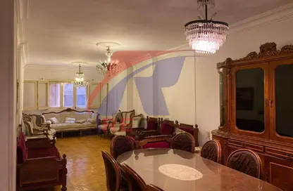 Apartment - 2 Bedrooms - 1 Bathroom for sale in Makram Ebeid St. - 6th Zone - Nasr City - Cairo