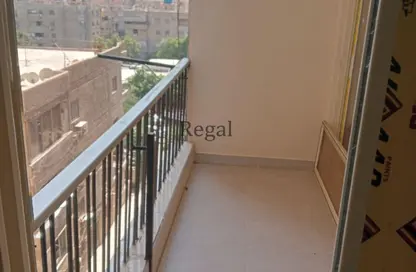 Apartment - 3 Bedrooms - 3 Bathrooms for sale in Hossam Al Deen Bassiouny St. - 10th Zone - Nasr City - Cairo