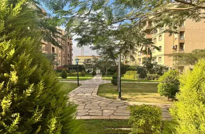 Apartment - 2 Bedrooms - 2 Bathrooms for sale in Madinaty - Cairo