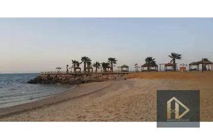 Chalet - 2 Bedrooms - 1 Bathroom for sale in Marina Wadi Al Dome - Al Ain Al Sokhna - Suez