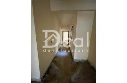 Apartment - 4 Bedrooms - 3 Bathrooms for sale in Touristic Zone 4 - Touristic Zone - Al Motamayez District - 6 October City - Giza