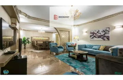 Apartment - 3 Bedrooms - 3 Bathrooms for sale in Area G - Ganoob El Acadimia - New Cairo City - Cairo