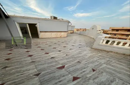 Roof - 3 Bedrooms - 1 Bathroom for rent in 11th District - Sheikh Zayed City - Giza