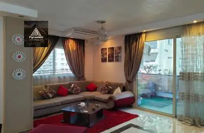 Apartment - 2 Bedrooms - 2 Bathrooms for rent in Mosadak St. - Dokki - Giza