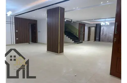 Apartment - 5 Bedrooms - 4 Bathrooms for sale in Gate 1 - Khofo - Hadayek El Ahram - Giza