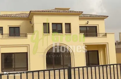 Villa - 5 Bedrooms - 6 Bathrooms for sale in Levana - Uptown Cairo - Mokattam - Cairo