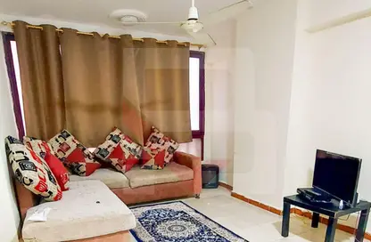 Apartment - 2 Bedrooms - 1 Bathroom for rent in Al Shaikh Hafez Othman St. - Ibrahimia - Hay Wasat - Alexandria