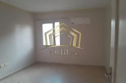 Apartment - 2 Bedrooms - 1 Bathroom for rent in 16th District - Sheikh Zayed City - Giza