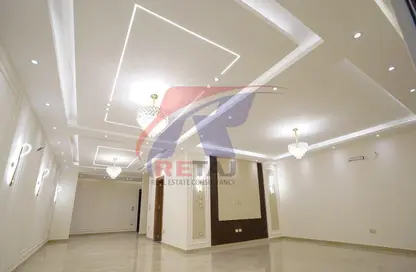 Apartment - 3 Bedrooms - 3 Bathrooms for sale in Damascus St. - Roxy - Heliopolis - Masr El Gedida - Cairo