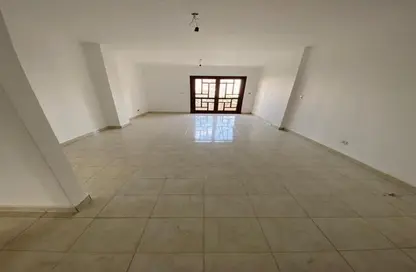 Apartment - 2 Bedrooms - 1 Bathroom for rent in El Rehab Extension - Al Rehab - New Cairo City - Cairo