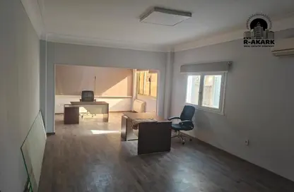 Office Space - Studio - 3 Bathrooms for rent in Hussein Kamel St. - Almazah - Heliopolis - Masr El Gedida - Cairo