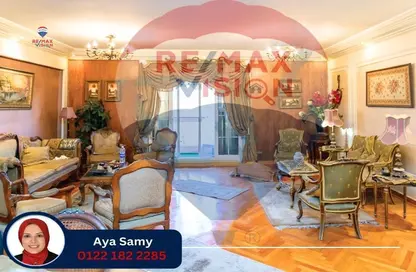 Apartment - 3 Bedrooms - 2 Bathrooms for sale in Mohamed Bahaa Al Din Al Ghouri St. - Smouha - Hay Sharq - Alexandria