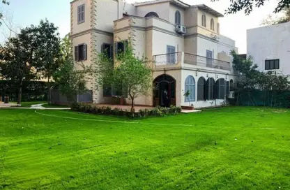 Villa - 5 Bedrooms - 4 Bathrooms for sale in Sarayat Al Maadi - Hay El Maadi - Cairo