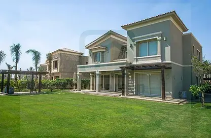 Villa - 4 Bedrooms - 5 Bathrooms for sale in Swan Lake - 26th of July Corridor - 6 October City - Giza