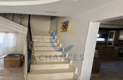 Penthouse - 3 Bedrooms - 2 Bathrooms for sale in Al Esraa St. - El Mearag City - Zahraa El Maadi - Hay El Maadi - Cairo