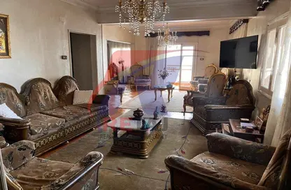 Apartment - 3 Bedrooms - 2 Bathrooms for sale in Al Nasr Road - 1st Zone - Nasr City - Cairo