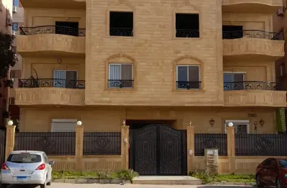 Apartment - 4 Bedrooms - 3 Bathrooms for sale in El Narges Buildings - Al Narges - New Cairo City - Cairo