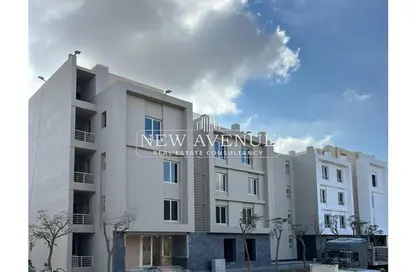Apartment - 2 Bedrooms - 3 Bathrooms for sale in The Water Way - North Investors Area - New Cairo City - Cairo