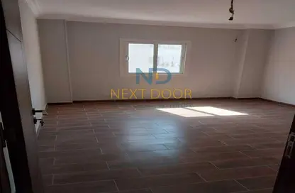 Apartment - 3 Bedrooms - 2 Bathrooms for sale in South Lotus - El Lotus - New Cairo City - Cairo